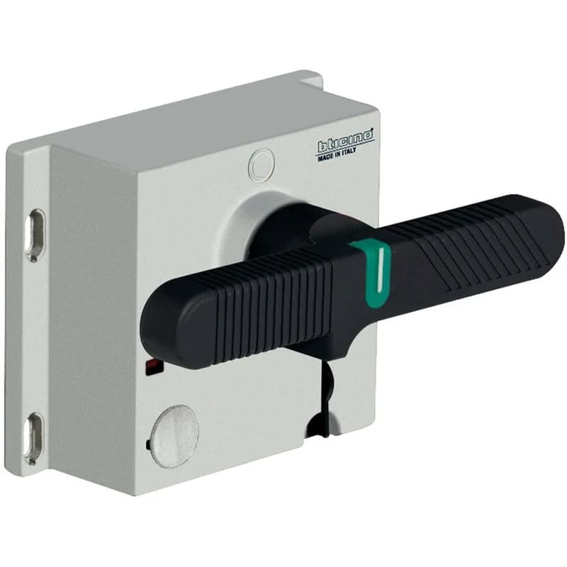 BTicino M7647 أجهزة توصيل كهربائية
