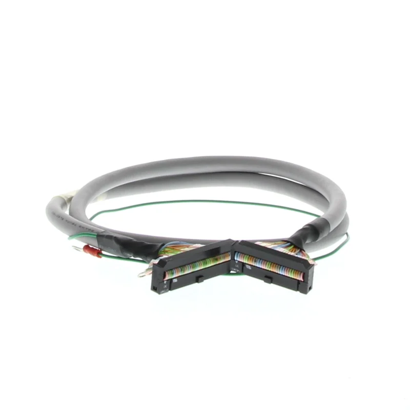 أومرون XW2Z-100J-A26 مكونات أتمتة وتحكم