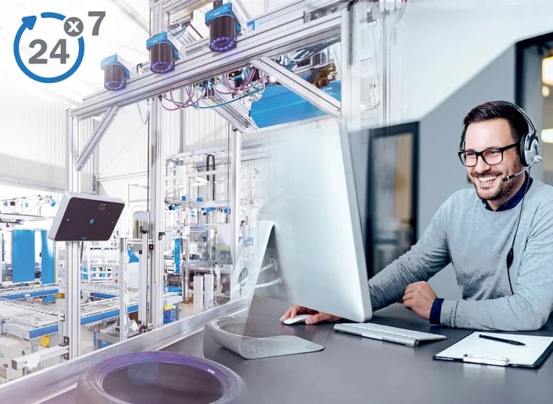 SICK 24/7 help desk with remote support for systems Technical support — 24/7 help desk with remote support for systems